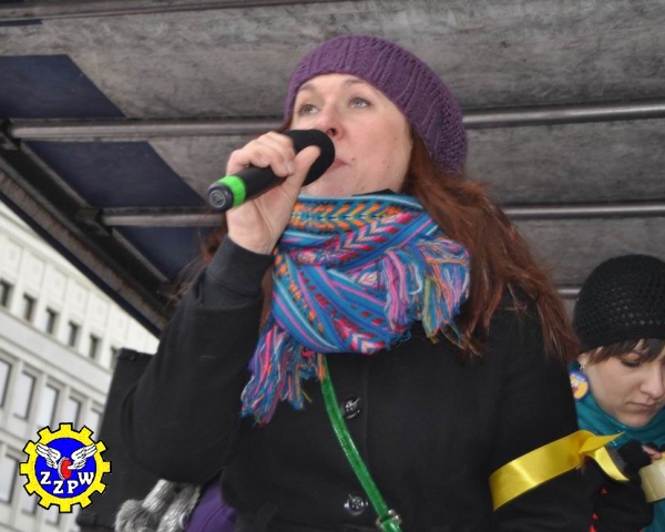 2011-03-06-manifa_warszawska