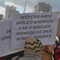2011-03-06-manifa_warszawska