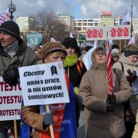 2011-03-06-manifa_warszawska