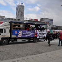 2011-03-06-manifa_warszawska