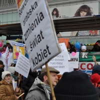 2011-03-06-manifa_warszawska